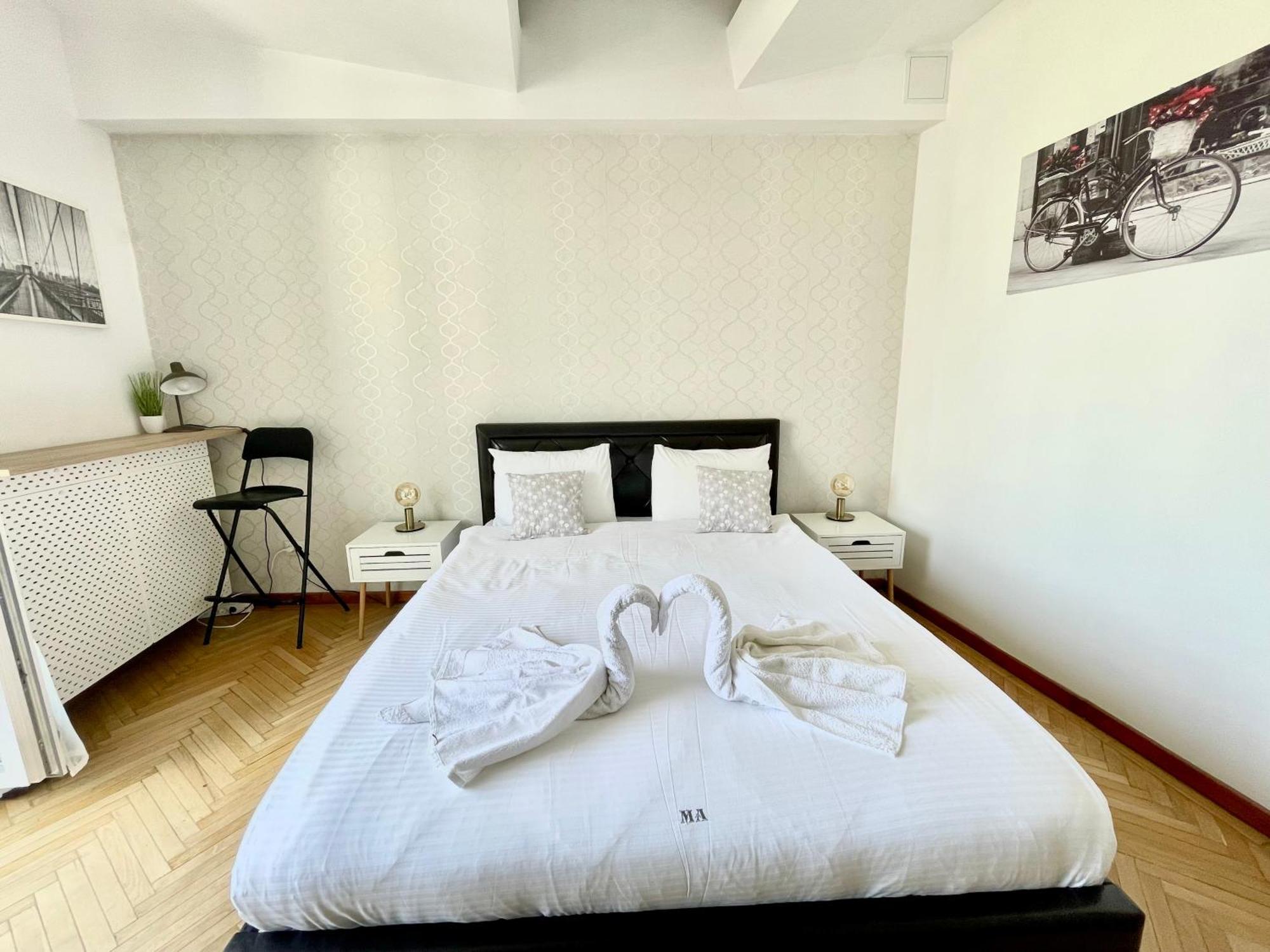Metropole Apartments - Old City ブカレスト エクステリア 写真